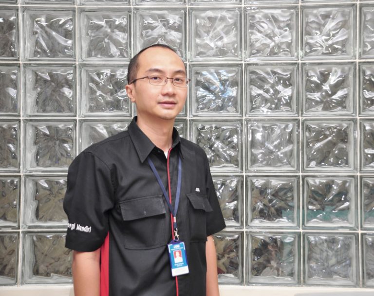Hendri Suhenda:  Call Center Profesional Berbujet 5 Juta?