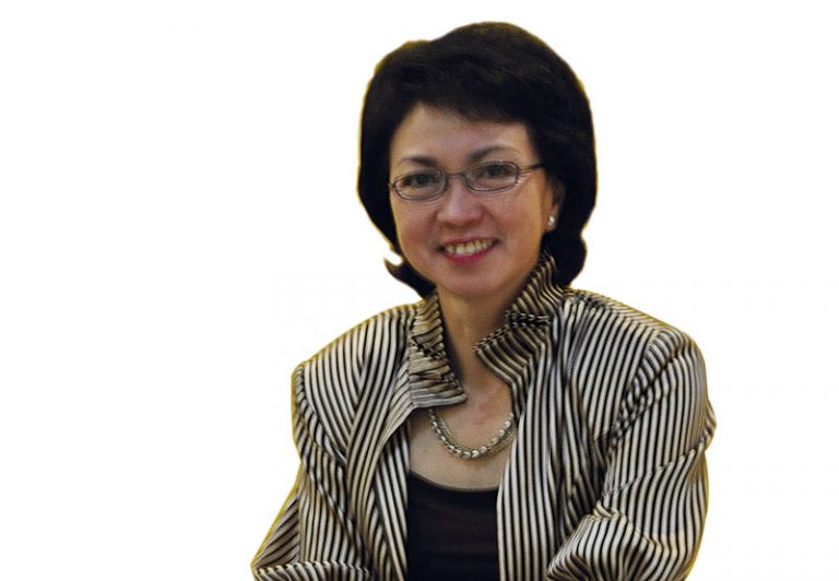 Indayati Oetomo: Wanita Harus Berani Belajar