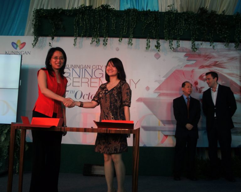 Kuningan City Signing Ceremony With Tenant
