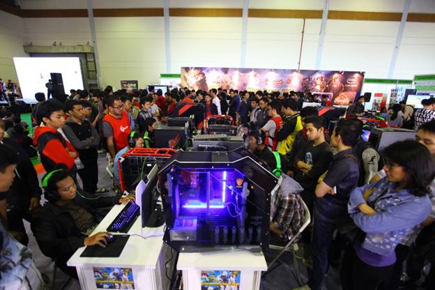Mega Bazaar 2015 Berakhir, Pengunjung Membludak