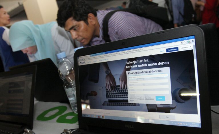 Tips Sukses Melamar Kerja