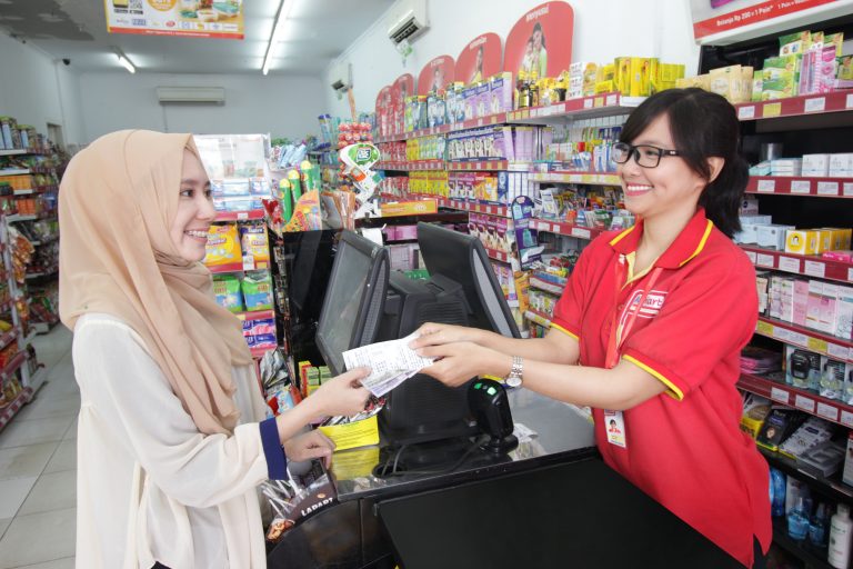 Promo Murmer Spesial Ramadan Alfamart, Alfamidi dan ShopeePay