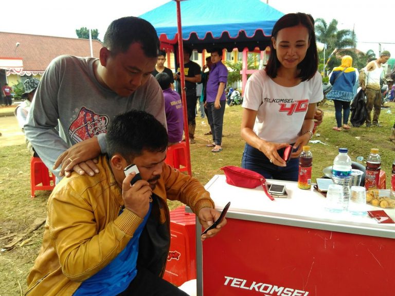 Layanan Menelpon Gratis Telkomsel di Garut