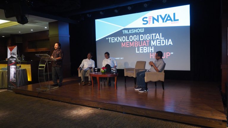 Media Cetak Belum Mati