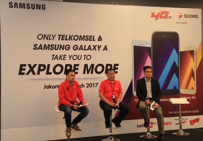Telkomsel_Samsung_Galaxy A_2017_2