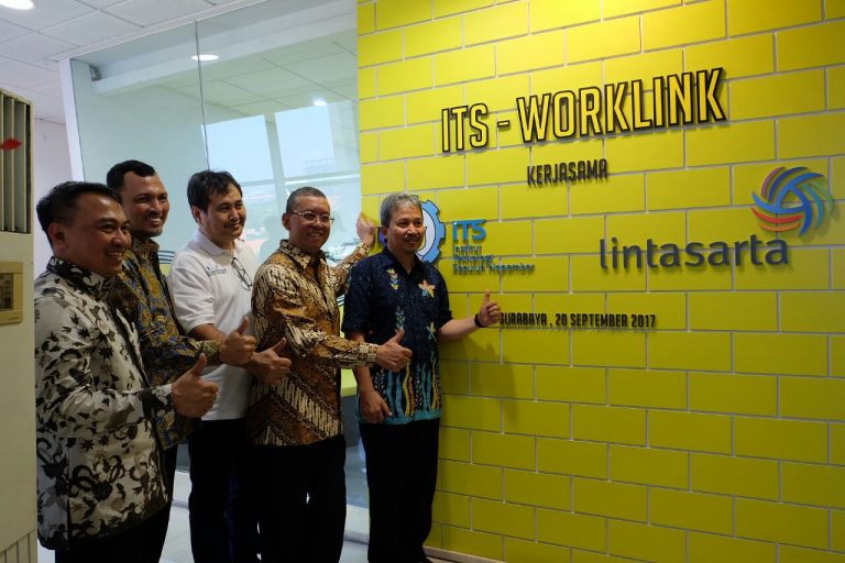 Lintasarta Hadirkan Co-Working Space Keren Di ITS Research Center
