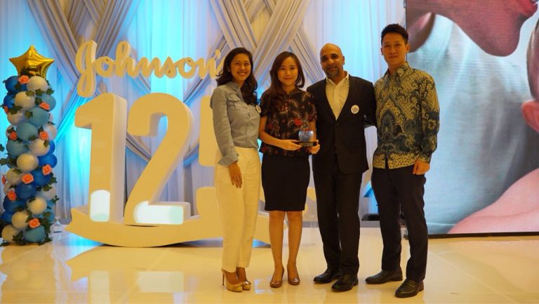 Shopee Turut Merayakan Ulang Tahun ke-125 JOHNSON’S