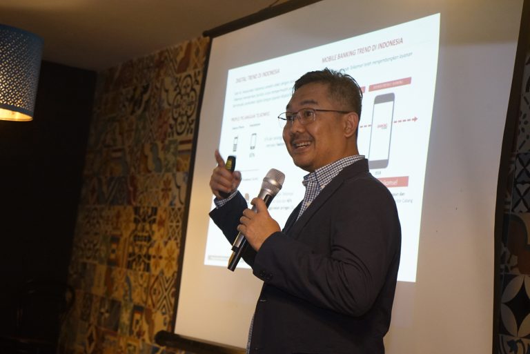 Layanan Mobile Banking Telkomsel Masih Tumbuh Dobel Digit