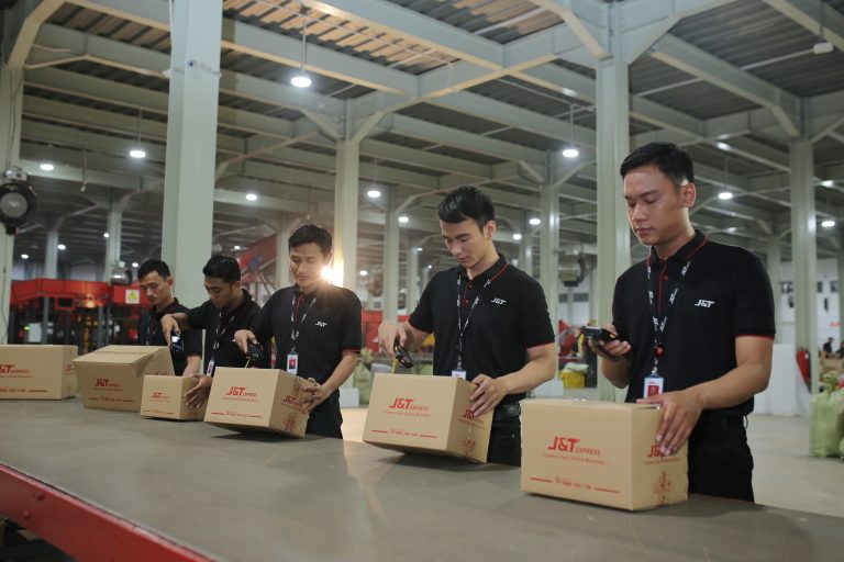 Antisipasi Ramadan J&T Tambah SDM dan Armada