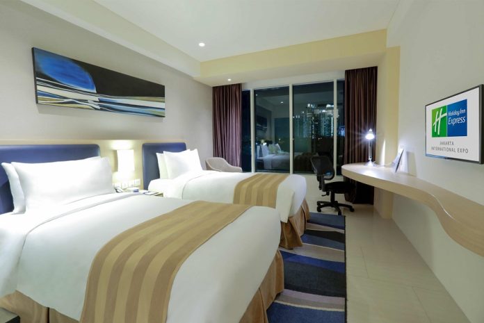 Holiday Inn Express Jakarta International Expo