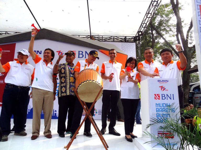 BNI Lepas Ribuan Pemudik di TMII dan Stasiun BNI City