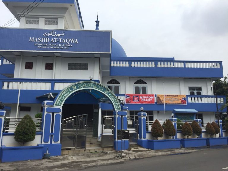 Nippon Paint Sulap Warna 337 Masjid di Indonesia