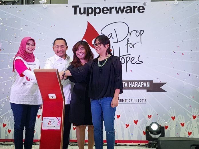 Tupperware Gelar Donor Darah