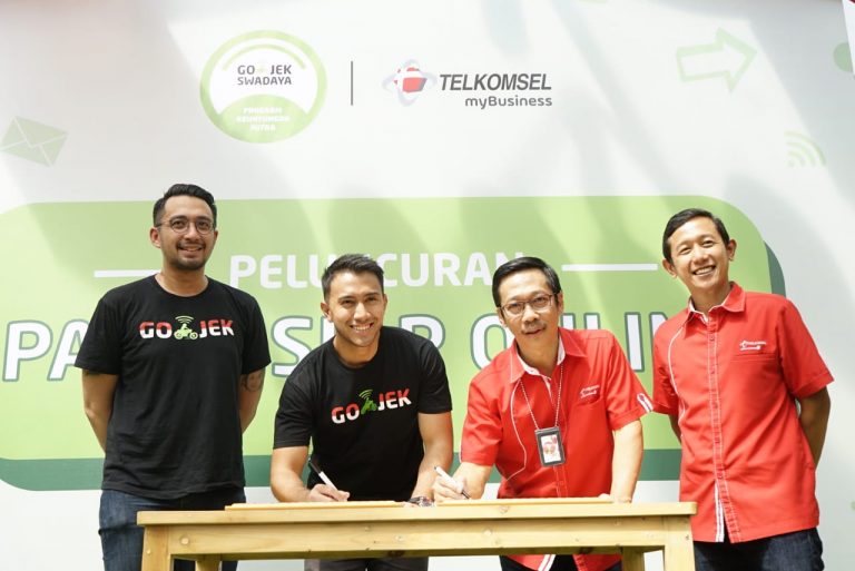 paket siap online go-jek dan telkomsel