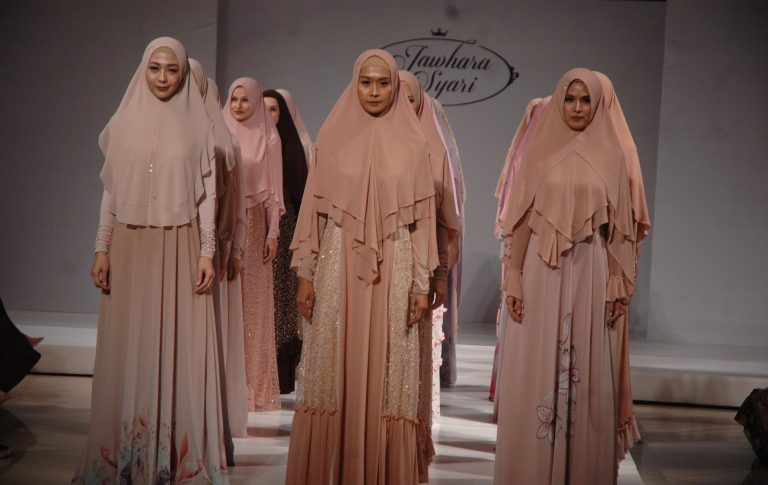 Jawhara Syari Buka Butik Di FX Sudirman