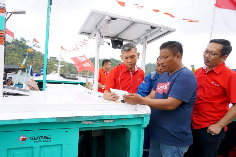 Kini Nelayan Bisa Melaut Dengan Teknologi VMS