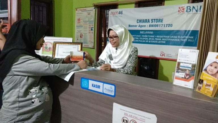 Agen46 Seorang Bidan Gairahkan Budaya Menabung Kepada Ibu Hamil