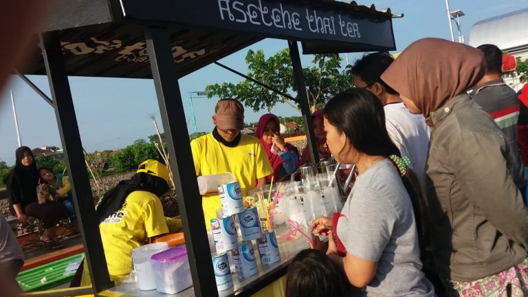 Peluang Usaha Waralaba Thai Tea dari Asetehe