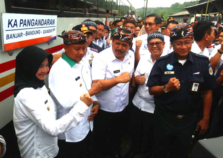 Promo BNI bagi Penumpang Kereta Api Pangandaran