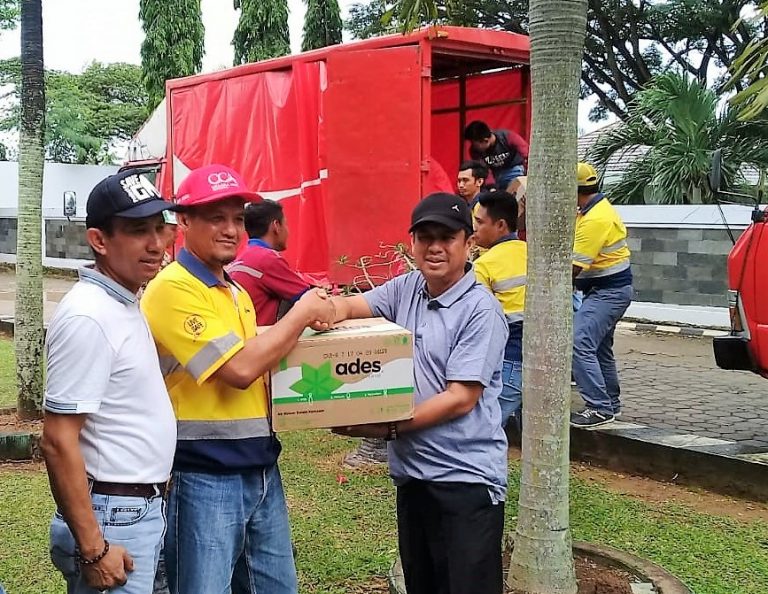 Berita Foto: Coca-Cola Amatil Sumbang Korban Bencana Tsunami di Pandeglang dan Lampung Selatan