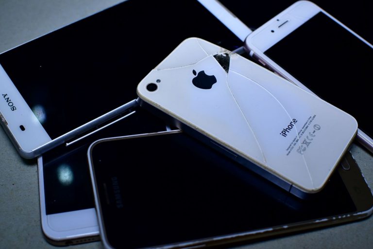 Validasi IMEI Segera Berlaku, Hati-Hati Ponsel Black Market