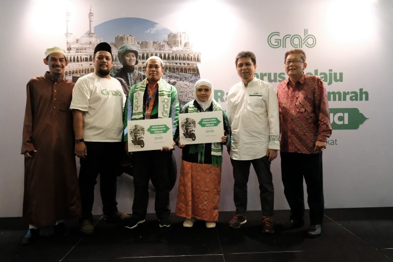 Program Umrah Mitra Pengemudi Grab Bike