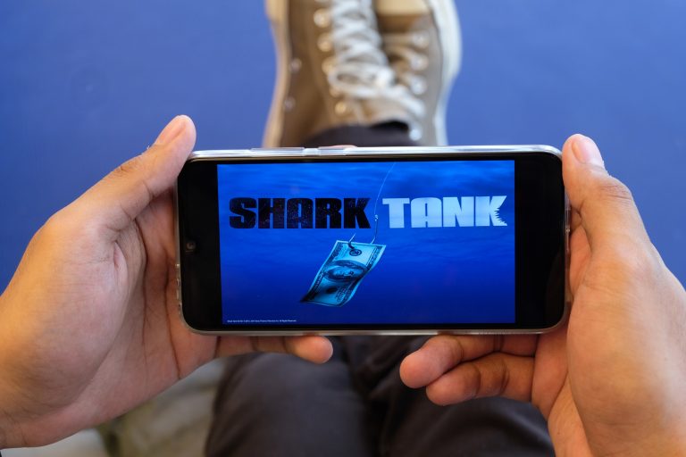 MAXstream Hadirkan Reality Show Bertema Bisnis