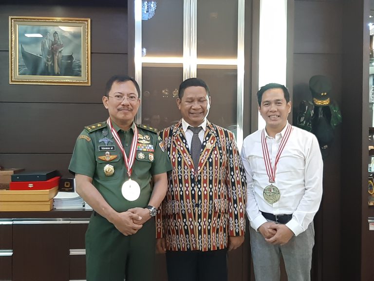 Nucleus Farma Terima Penghargaan LEPRID