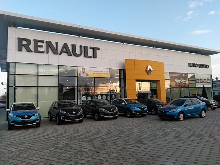Jejak Ban Perjalanan Renault di Indonesia