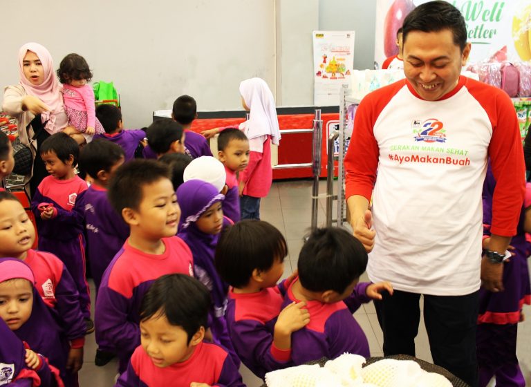 Super Indo Ajak 22 Ribu Anak Ikut Gerakan “Ayo Makan Buah”