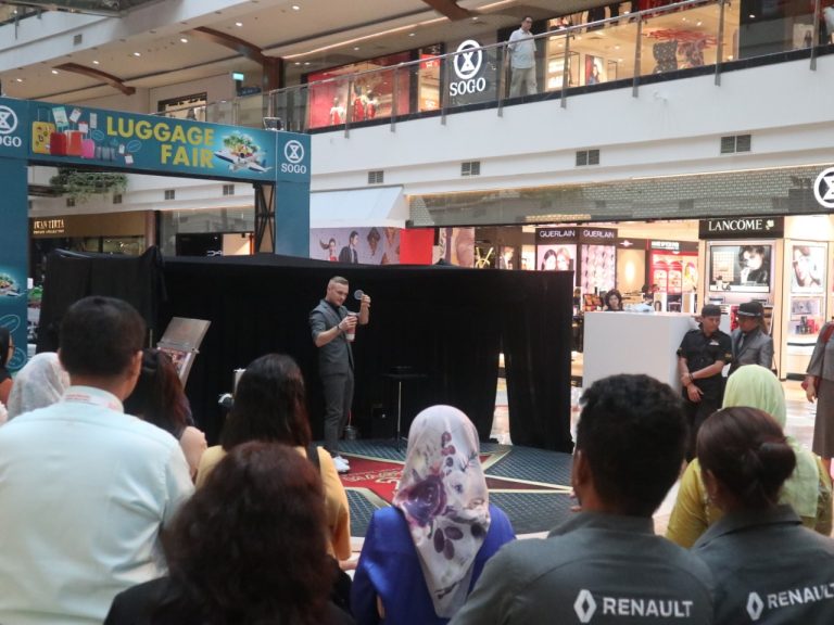 Ragam Kemeriahan Ulang Tahun ke-28 Pondok Indah Mall