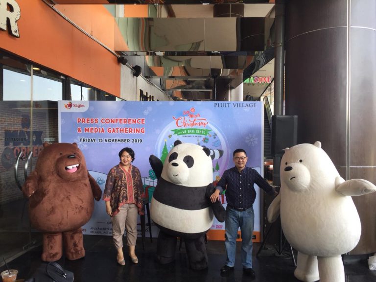 Bertemu We Bare Bears di Pluit Village