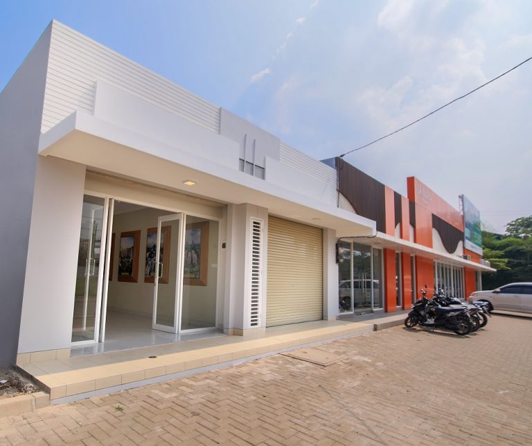 Srimaya Commercial, Ruang Usaha Ekonomis Persembahan Summarecon
