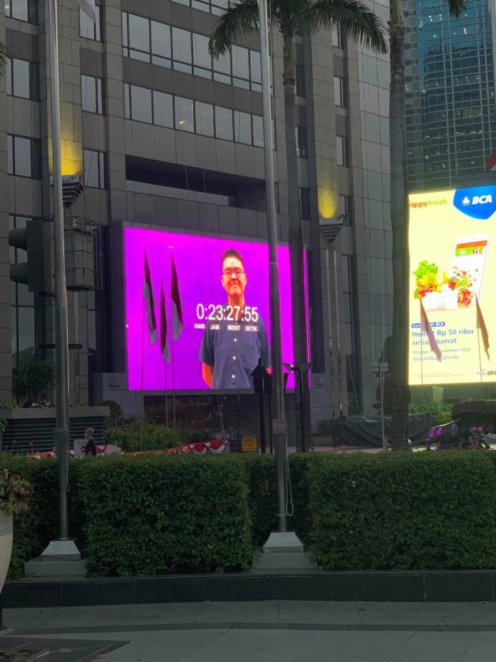 Zenius Videotron Ungu