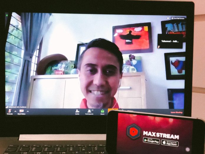 MAXstream