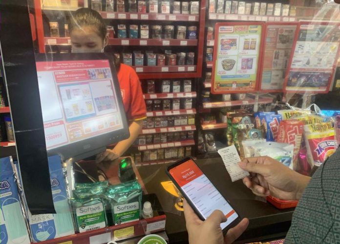 ILustrasi kampanye belanja ShopeePay