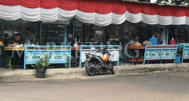 (Foto) PSBB DKI Ada Yang Patuh Ada Yang Bandel