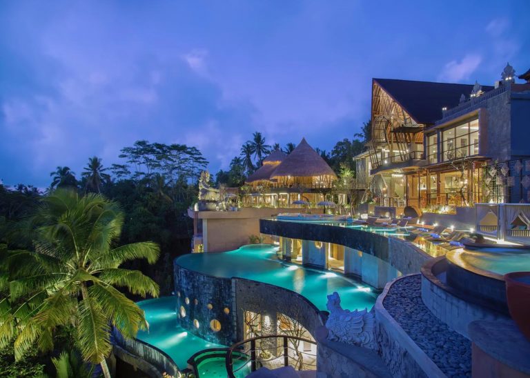 The Kayon Raih Penghargaan ‘The World Luxury Restaurant 2020’