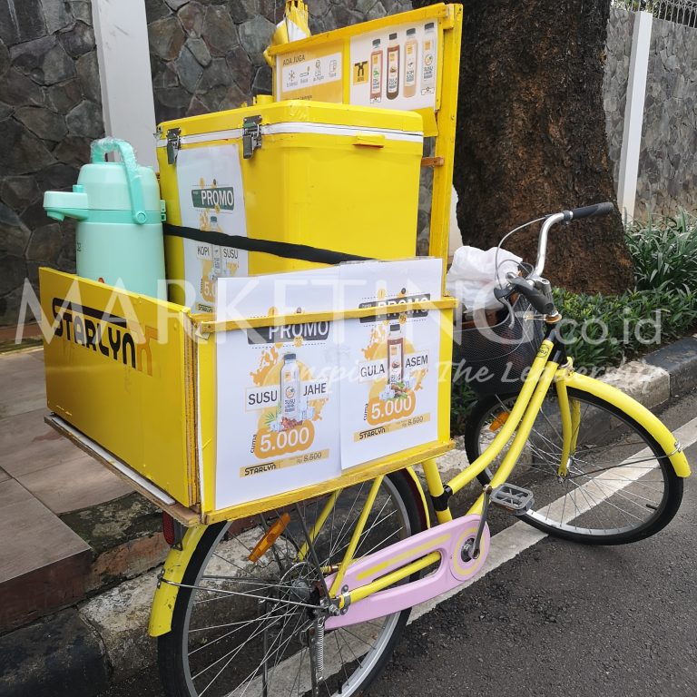 (Foto) Cukup Rogoh Kocek Rp 5000 Nikmati Minuman Kekinian Dari Starlynx