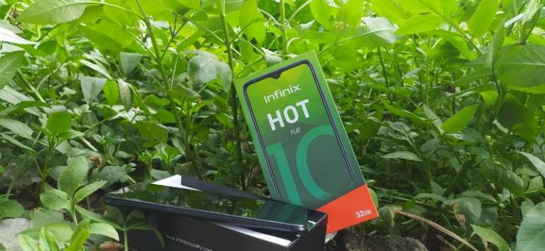 Infinix Hot 10 Play: Layar Besar, Baterai Besar, Harga Bersahabat
