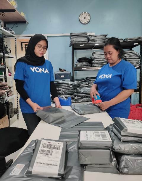 Yuk! Belajar dari VONA, Merek Lokal Yang Tak Gentar Bersaing dengan Merek Luar