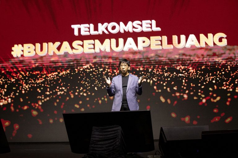 Direktur Utama Telkomsel