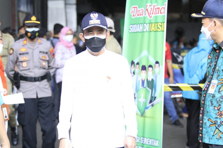 4100 Karyawan Dua Kelinci Berpartisipasi dalam Kegiatan Vaksinasi