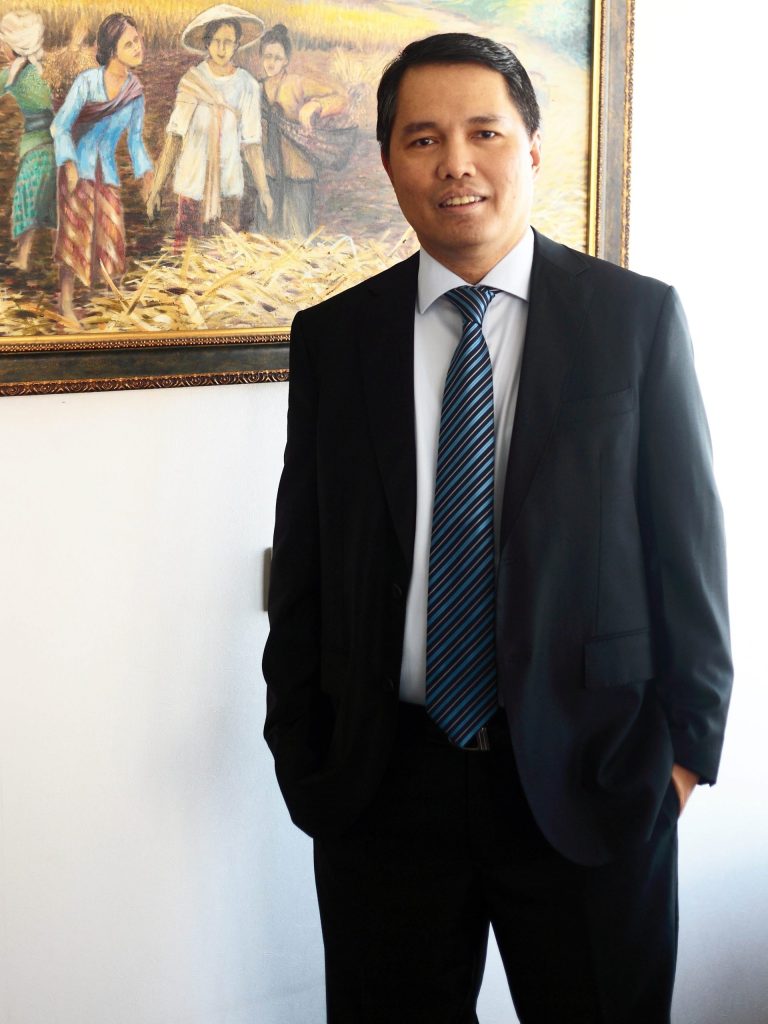 Budi Tampubolon - Ketua Dewan Pengurus AAJI(1)