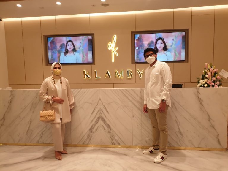 Wearing Klamby
