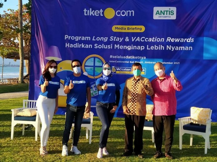 tiket.com