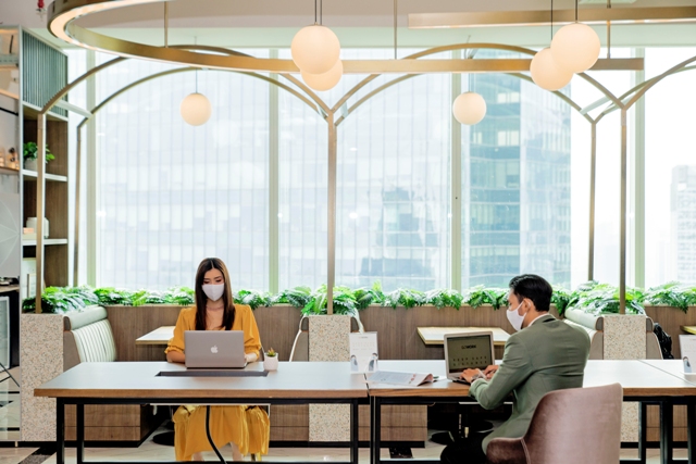 Coworking di Tengah Pandemi: Haruskah Kantor Anda Menjadi Fleksibel dan Hybrid?