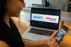 Telkomsel Enterprise berkolaborasi dengan Zoom Video Communications, Inc. (Zoom) meluncurkan CloudX Meeting 2.0 