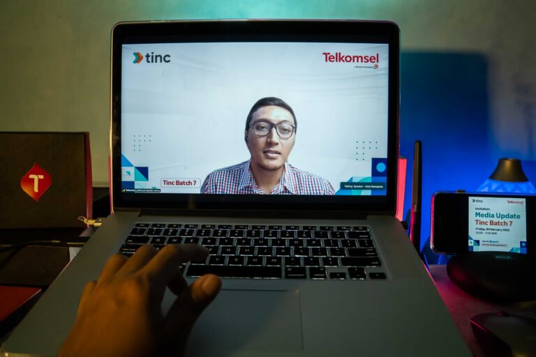 Vice President Strategic and Explorative Partnership Telkomsel Mahmud