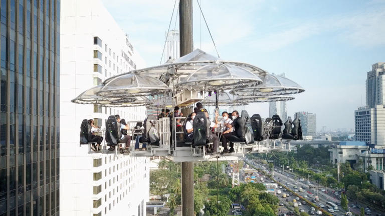 Lounge In The Sky